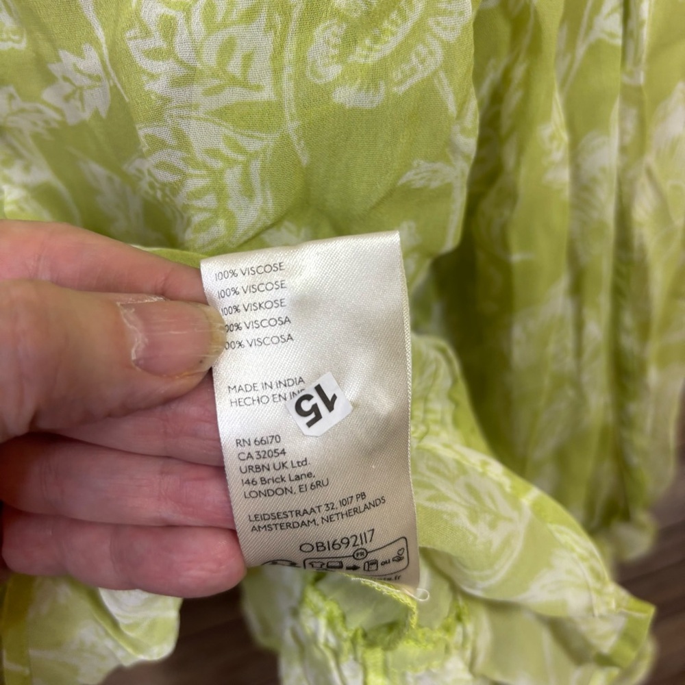 Anthropologie Light Green Floral Blouse - Picture 9 of 11